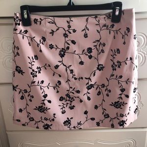 Pink size 9 skirt, worn once